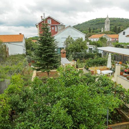 Apartments Maslina Božava エクステリア 写真