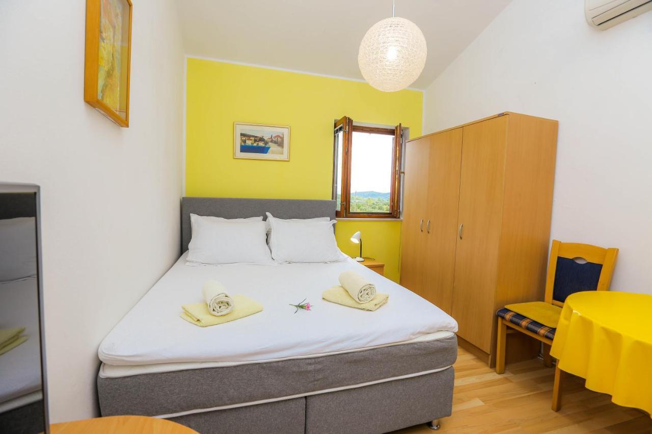 Apartments Maslina Božava エクステリア 写真