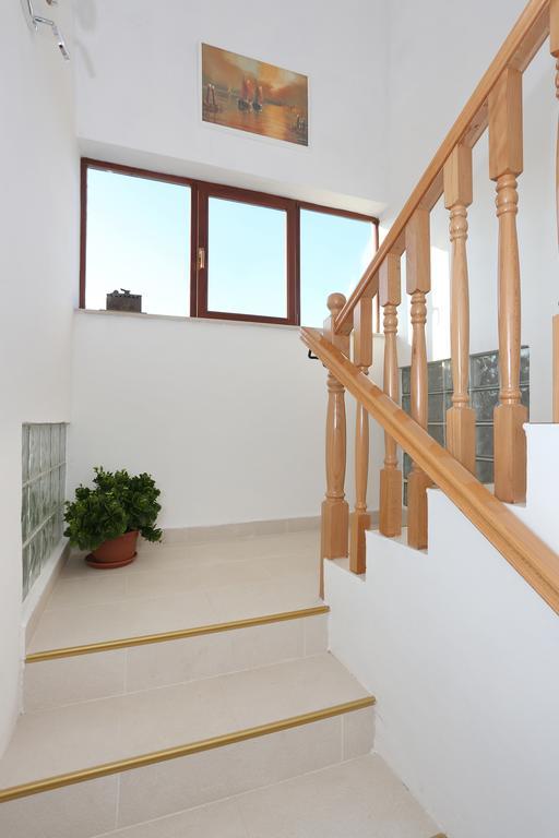 Apartments Maslina Božava エクステリア 写真