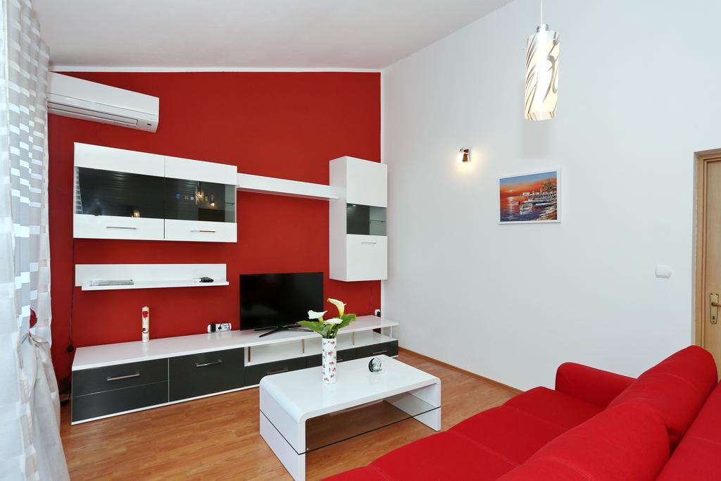 Apartments Maslina Božava エクステリア 写真